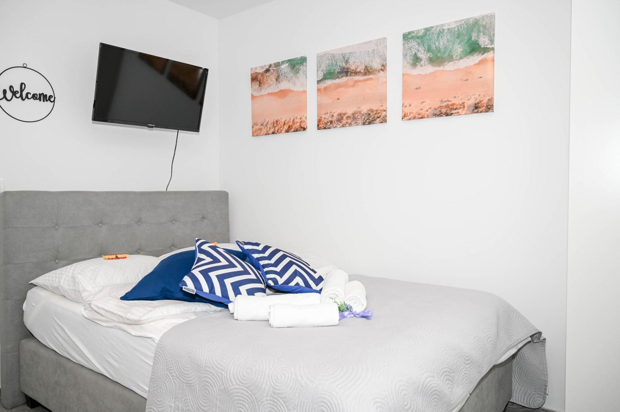 לובליאנה Blue Apartment With Free Parking מראה חיצוני תמונה